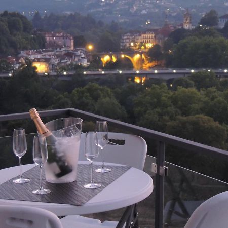 Apartamento Amarante - Vista Sao Goncalo Dış mekan fotoğraf